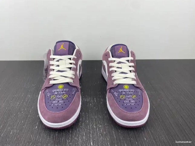 Reps LUCY (W) Unity Jordan Low DR8057-500 1 Air 0518